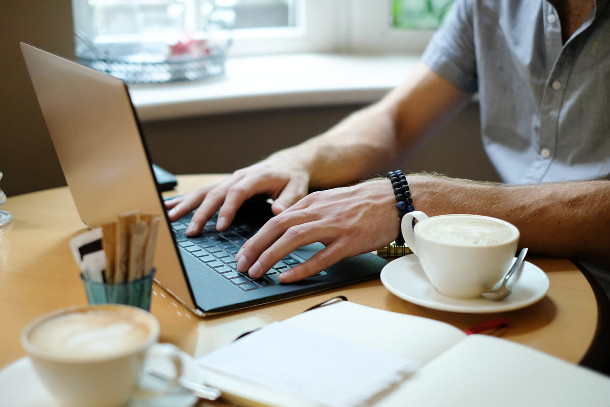 10 Idee di Contenuto per Arricchire il Tuo Blog di Marketing Digitale B2B