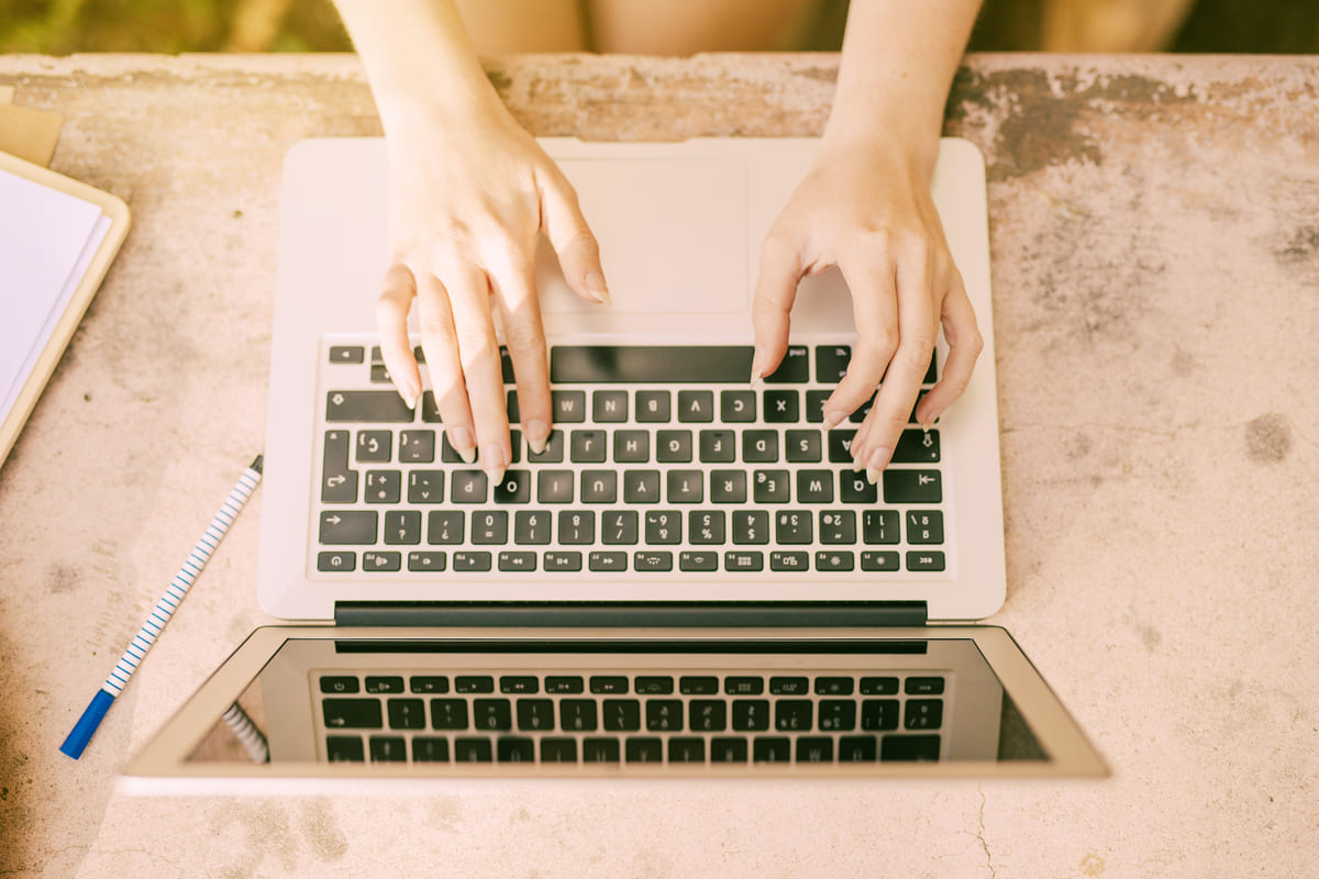 5 modi per utilizzare i contenuti generati dagli utenti per promuovere la vostra azienda tecnologica