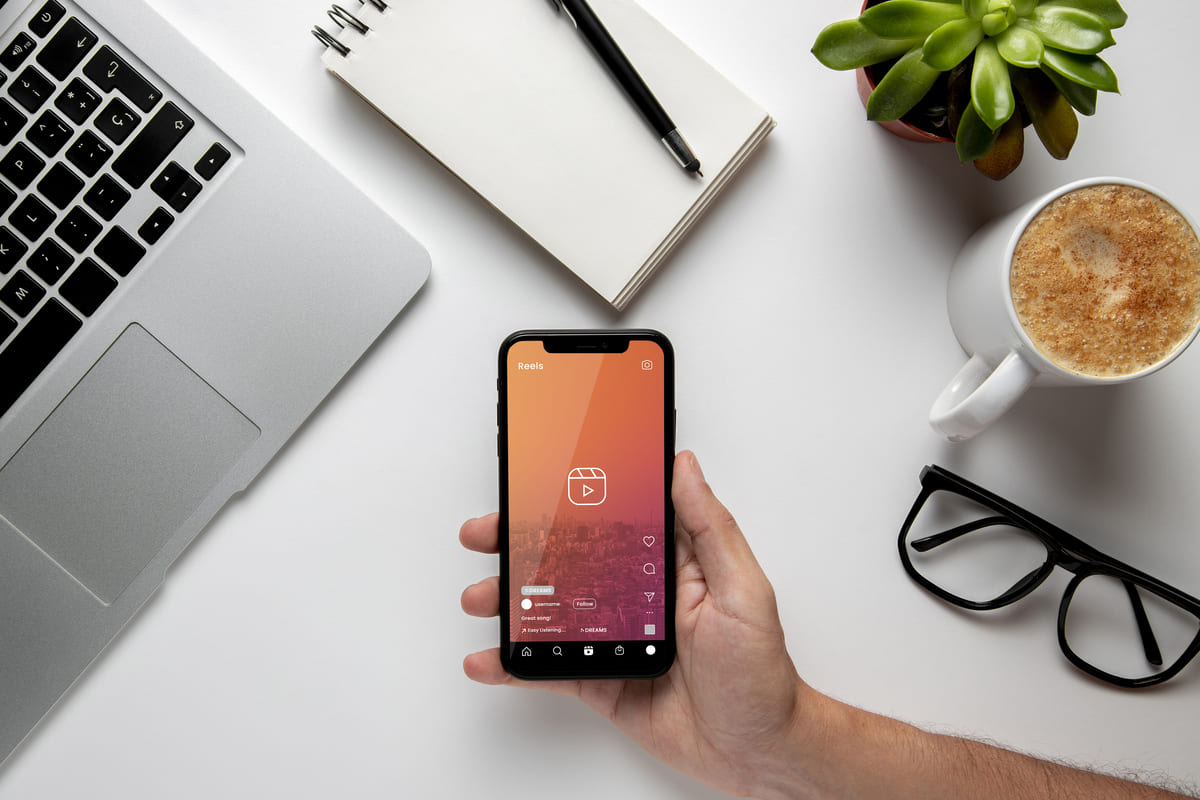 7 modi per utilizzare le Storie di Instagram per promuovere la vostra azienda tecnologica