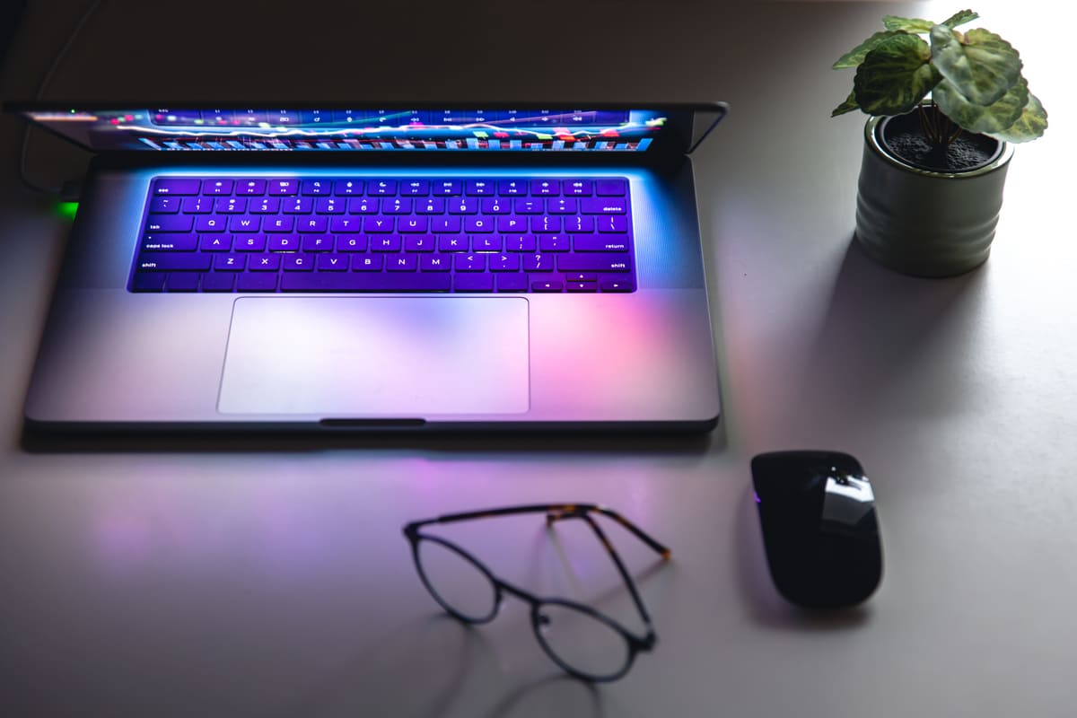 7 Strategie di Marketing Digitale per Impennare le Vendite nel Settore Tecnologico