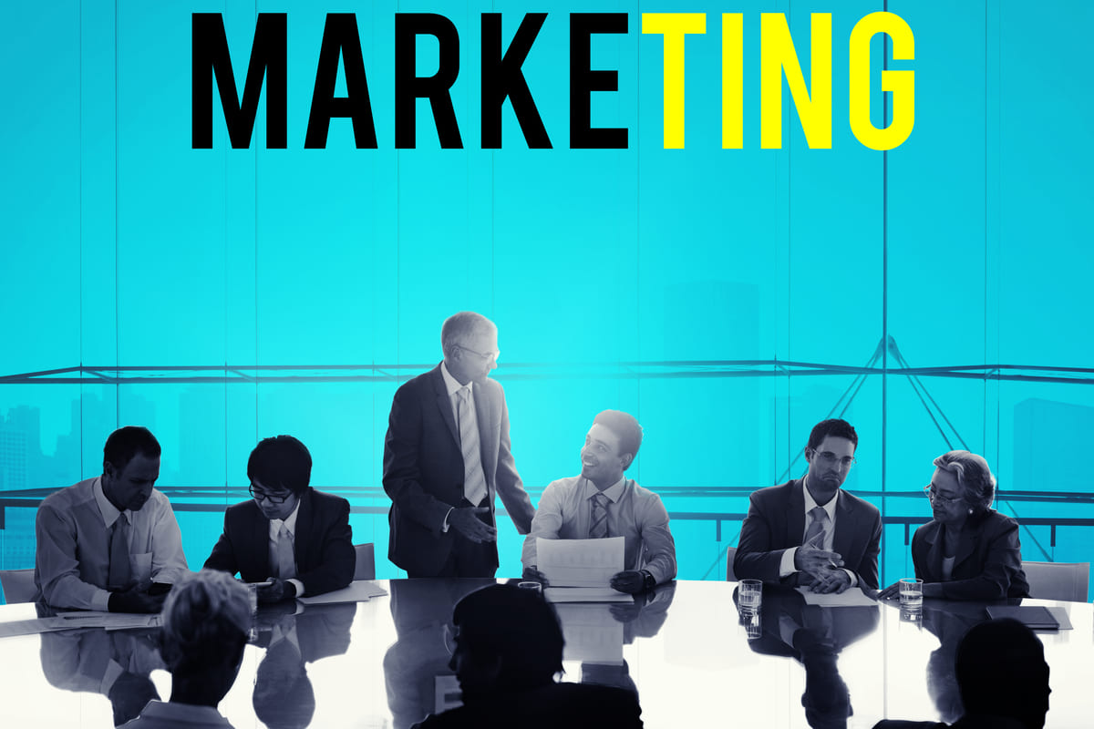 Come il marketing digitale può aiutare la vostra azienda a posizionarsi come leader di mercato