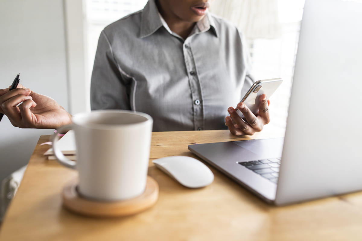 Come una consulenza di marketing digitale può aiutare l'azienda a utilizzare i chatbot per migliorare il servizio clienti
