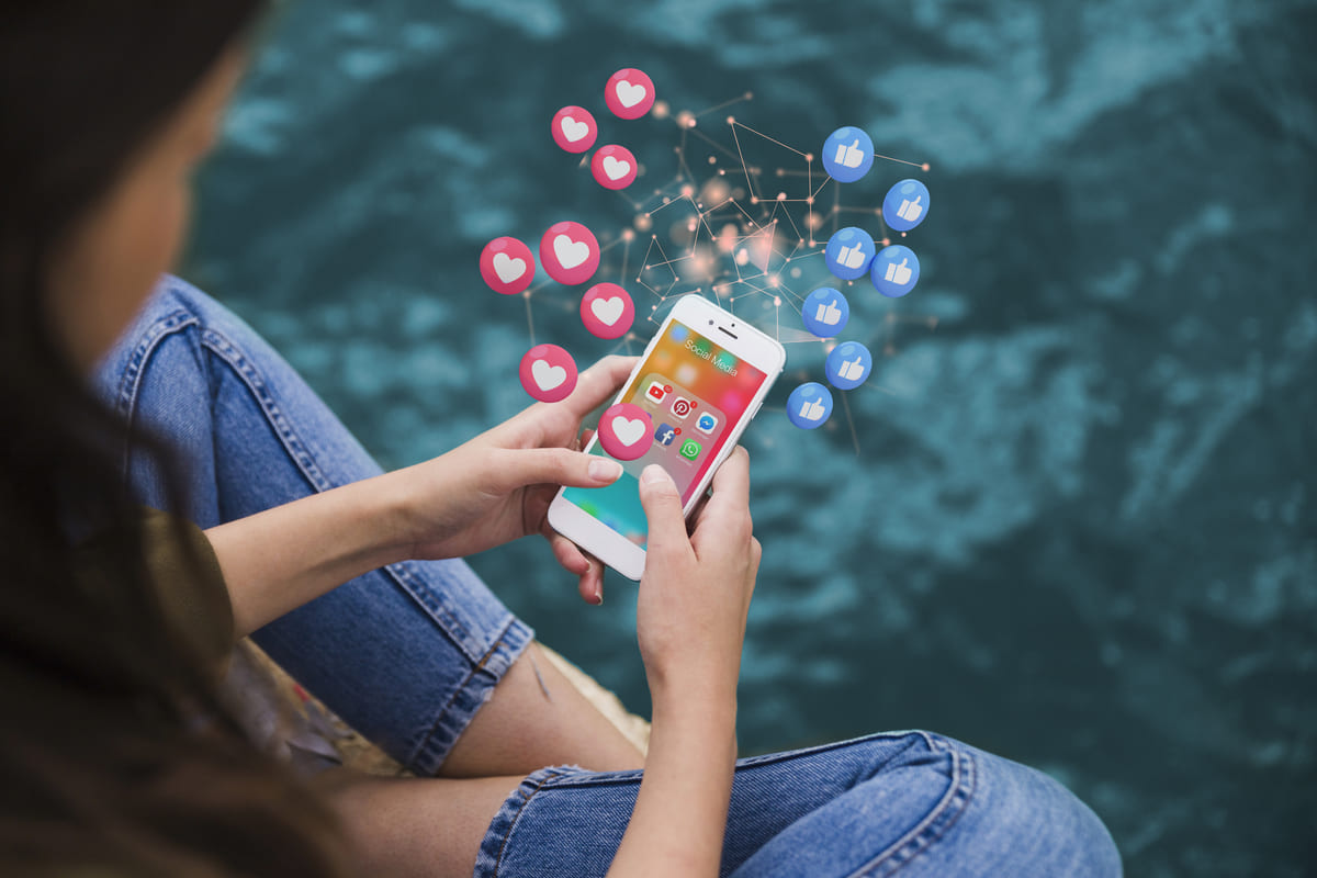 Come Utilizzare i Social Media in Concomitanza con l'Ufficio Stampa per Massimizzare l'Esposizione dell'Azienda