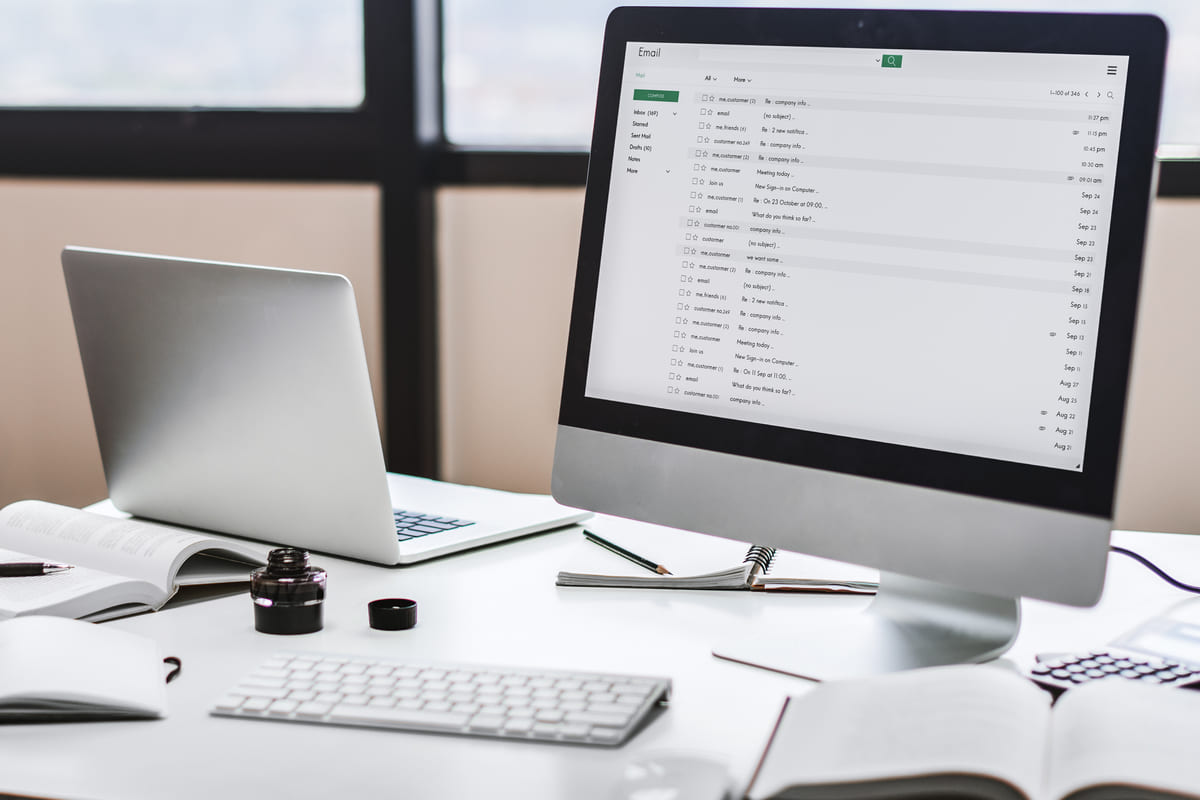 Come utilizzare l'email marketing per comunicare con i clienti dell'industria