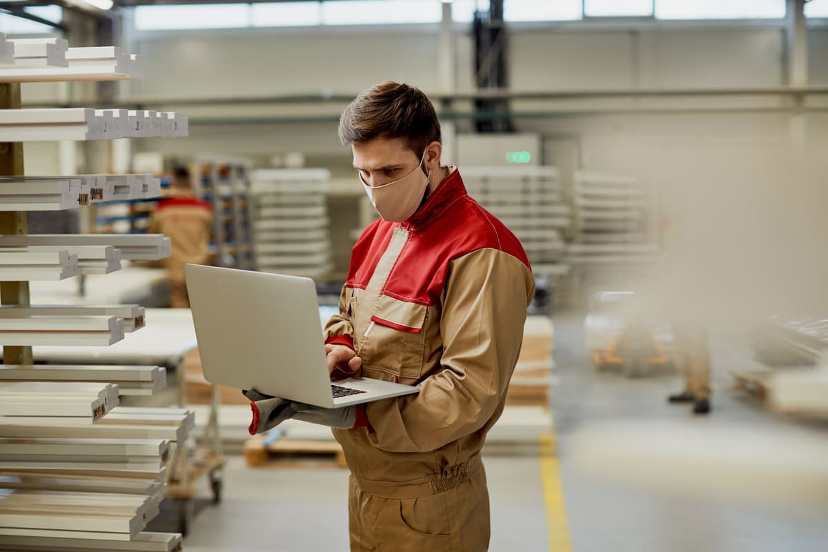 I benefici del marketing digitale per l'immagine delle industrie